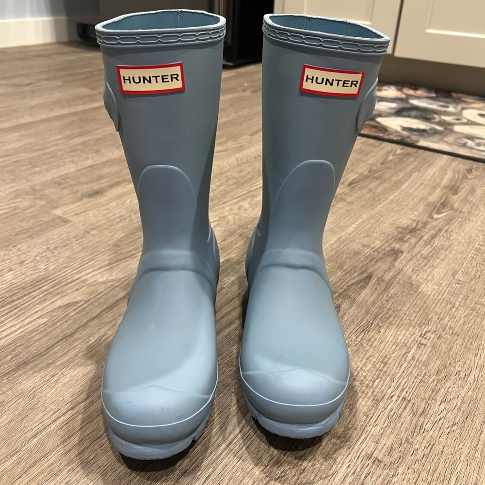 Light blue Hunter boots
